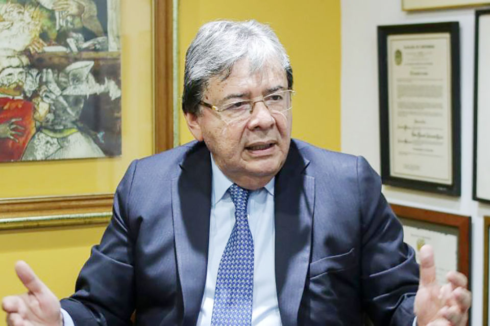 Carlos Holmes Trujillo Colombia "El diálogo de Nicolás Maduro es una trampa"