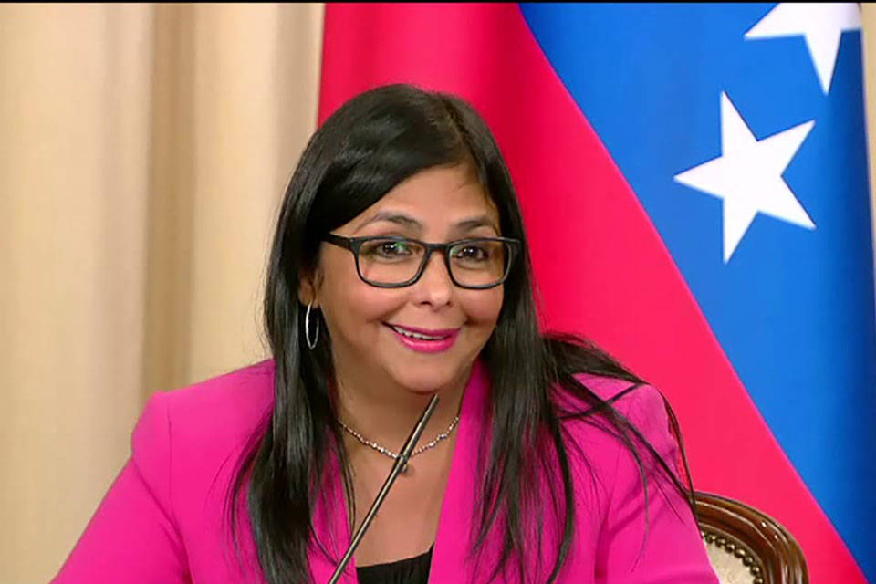 Delcy Rodríguez - aumento - sueldo