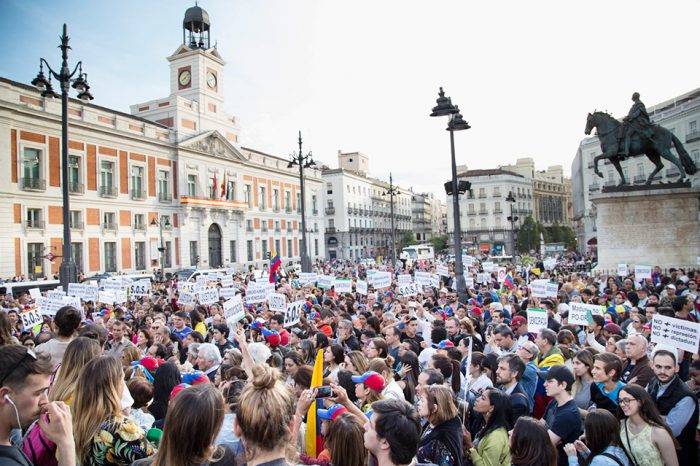 Ampliar plazos a refugiados venezolanos