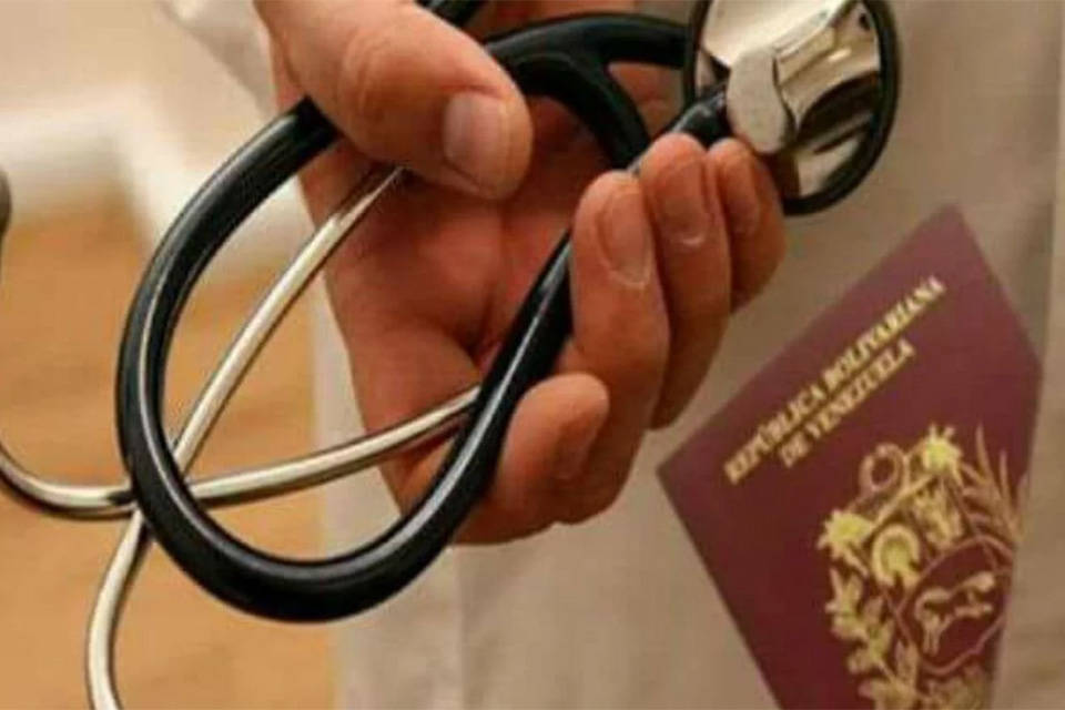 Médicos venezolanos migrantes covid-19