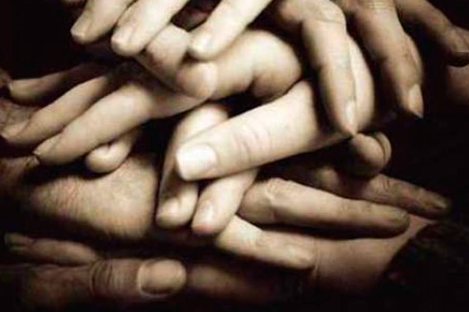 Criticas y luchas necesarias