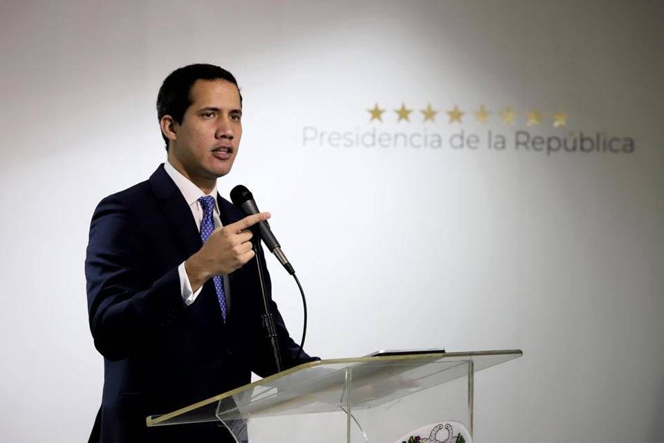 Guaidó gobierno interino