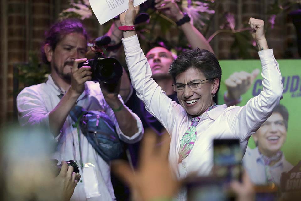 Claudia Lopez Bogotá
