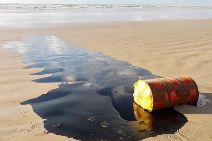 Crudo derramado en playas de Brasil es venezolano, revela Petrobras. Según un informe los residuos son una mezcla de aceites venezolanos Falcón