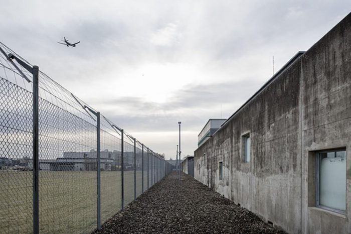 Suiza encarcela a niños migrantes a pesar de estar adcrito a la Convención de las Naciones Unidas sobre los Derechos de los menores de edad