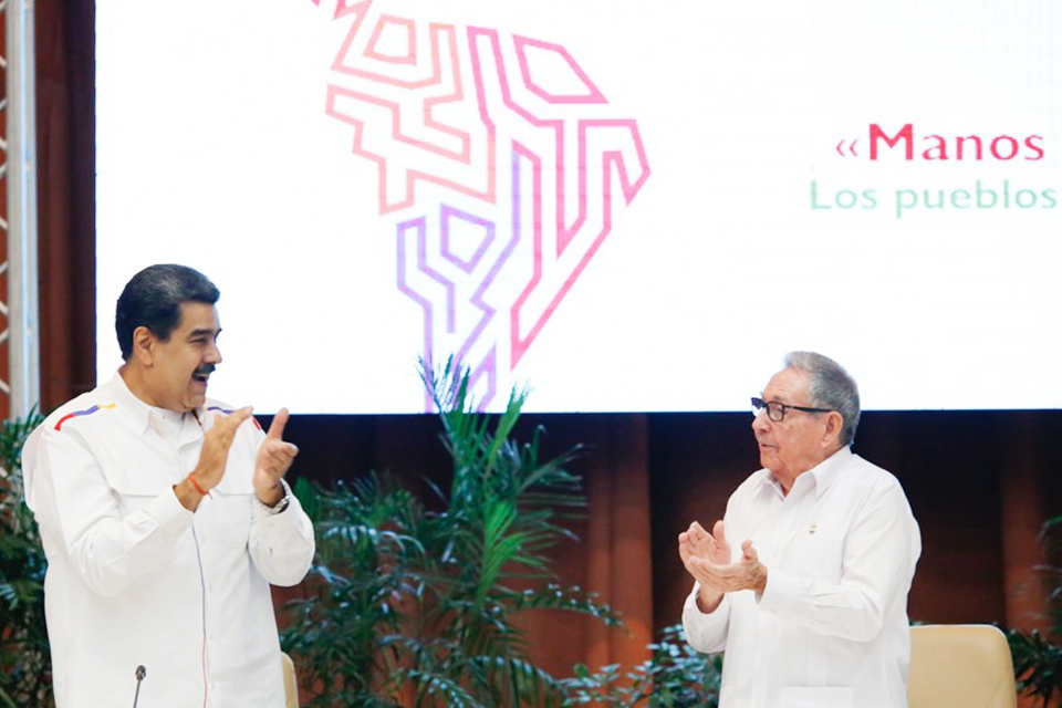 Maduro anuncia que finiquitará construcción de tanqueros en Argentina