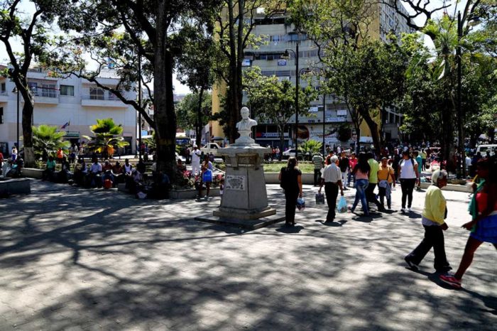 Plaza Perez Bonalde-Catia