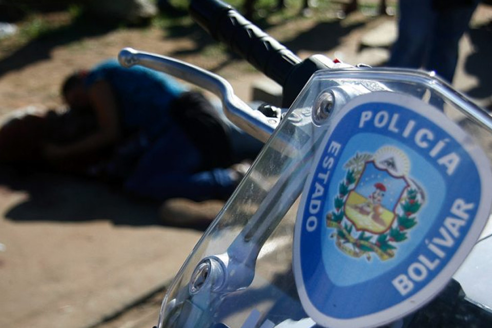 Policia-de-Bolivar