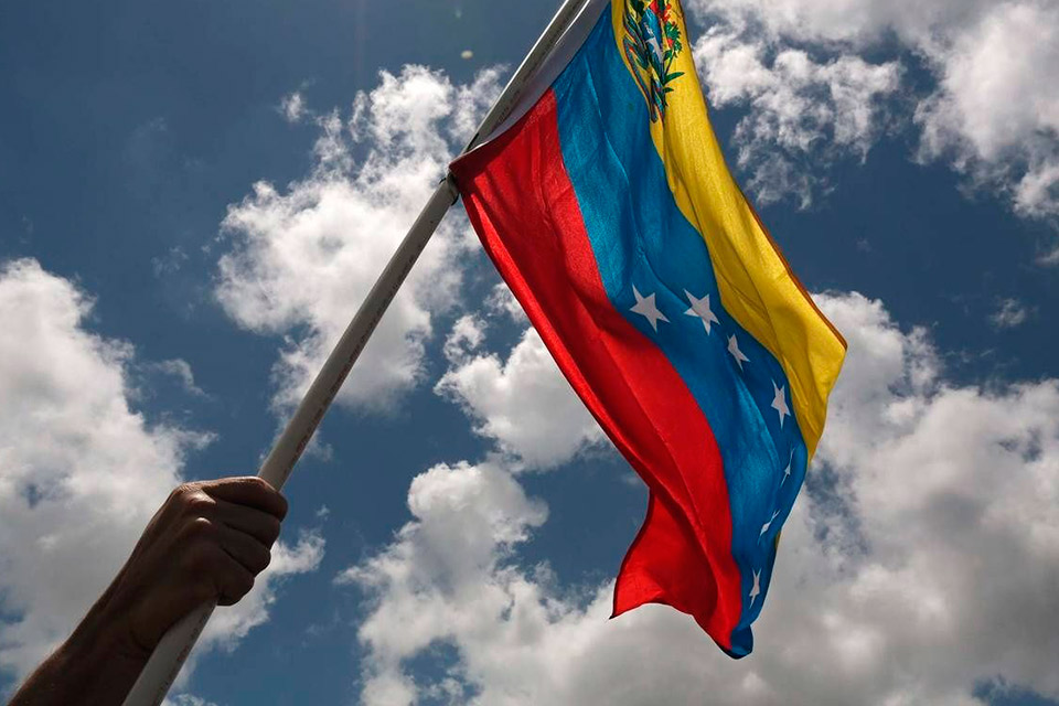Repensar el país