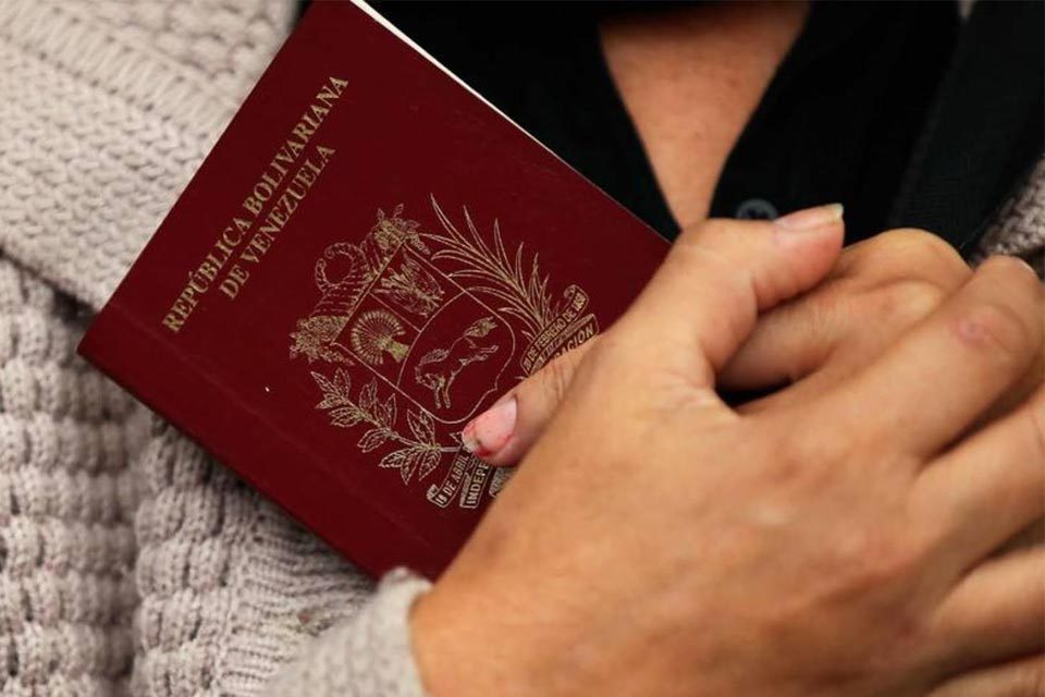 Pasaportes-Naky-Soto Saime extender - EEUU Colombia Panamá