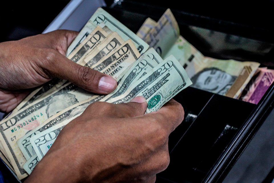 divisas dolarización remesas