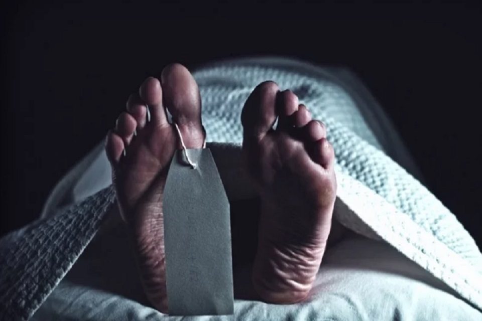 ¿Qué debo hacer si muere un familiar en casa?