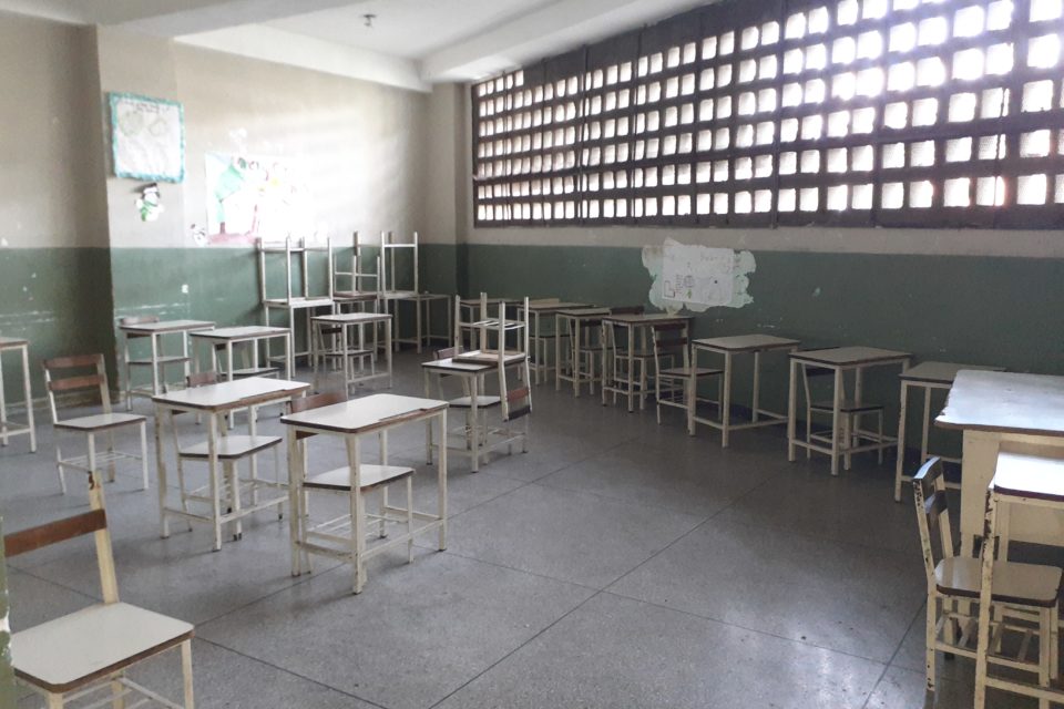 año escolar en veremos clases