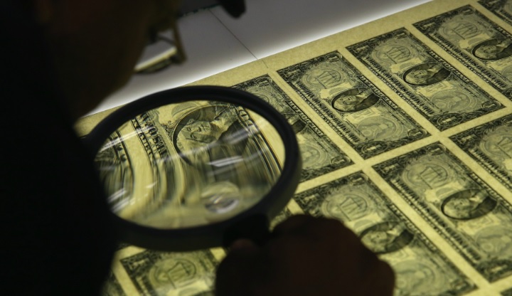 DOLARIZACIÓN.