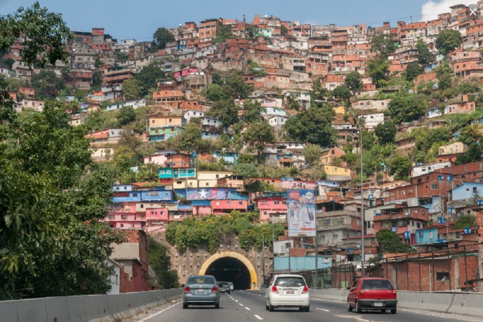 MISERIA bloomberg