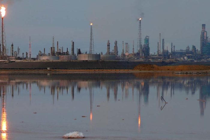 trabajadores Cardón gasolina