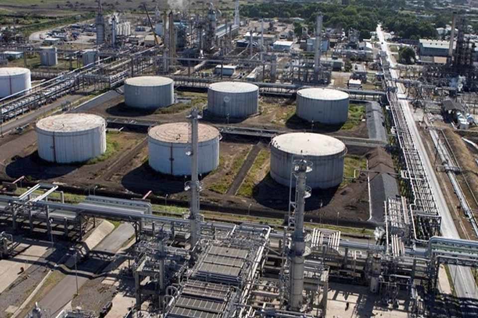 refinerías