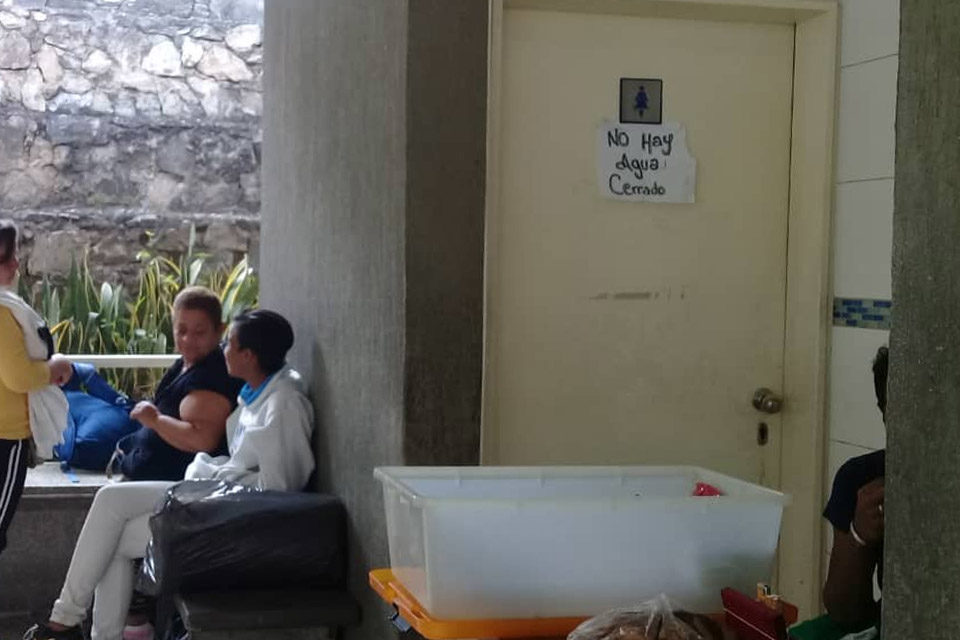 Insumos de limpieza en 17 hospitales de Caracas son insuficientes
