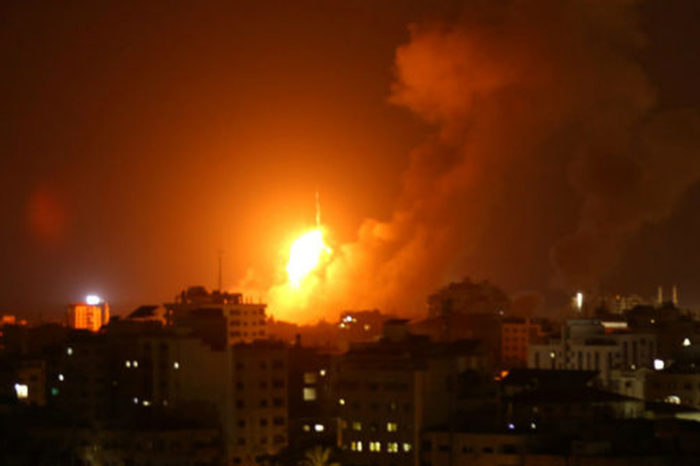 Israel bombardea Gaza