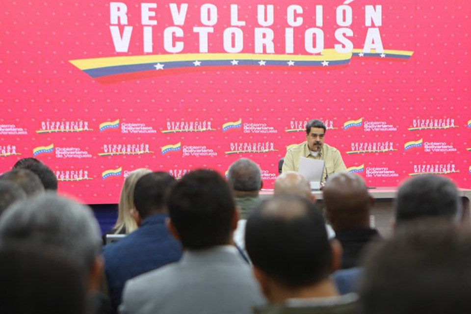 Maduro denuncia que Trump intenta iniciar una guerra en Venezuela