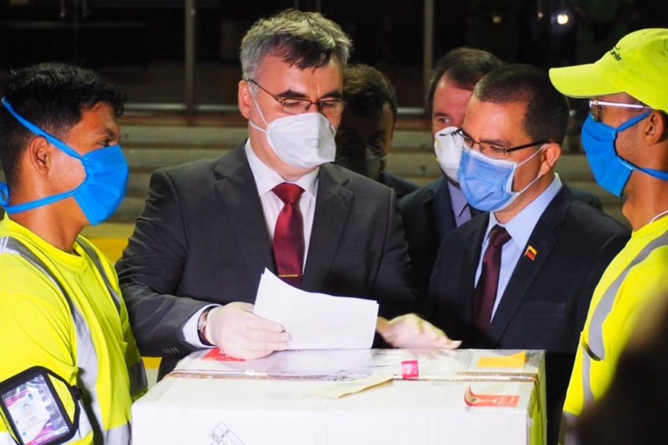 Arreaza covid-19