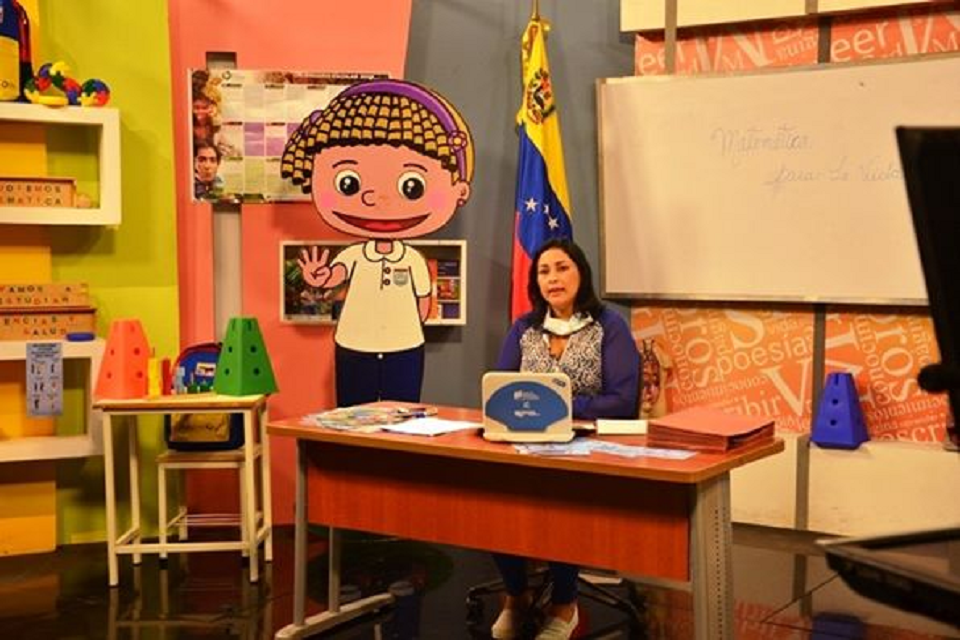 escuela por tv