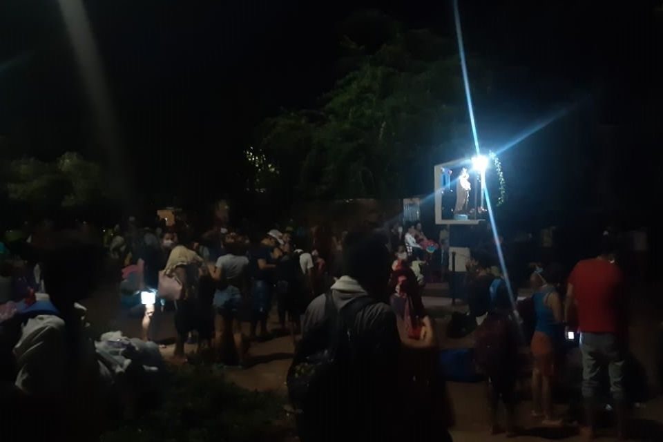 Habitantes de Táchira huyen a Colombia