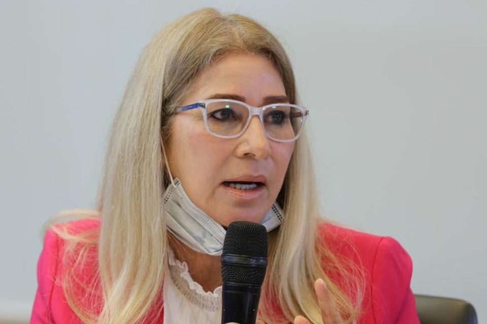 Cilia Flores