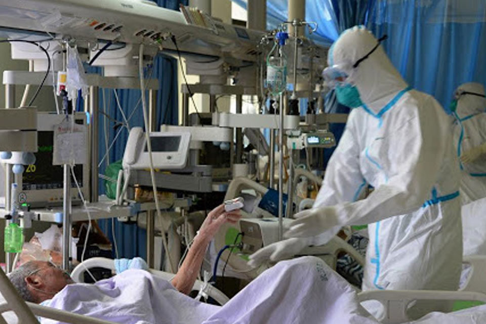 Esteroide dexametasona redujo muertes en pacientes con coronavirus