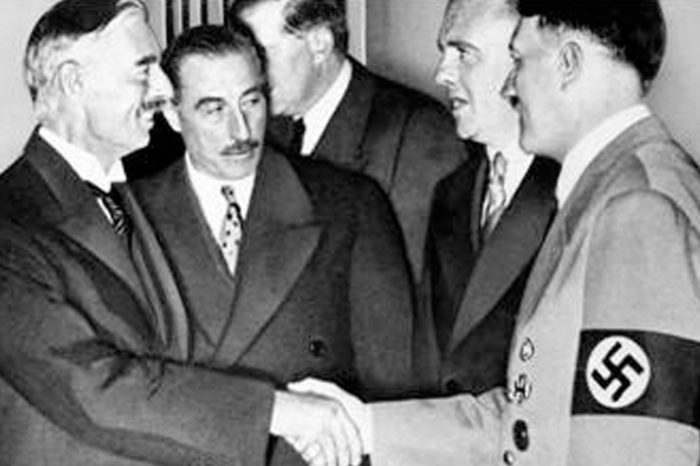 Chamberlain con Hitler