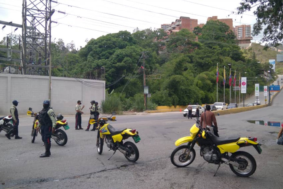 Cierre de accesos a El Hatillo