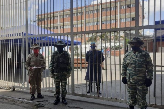 Médicos Sin Fronteras -Hospital Pérez de León II