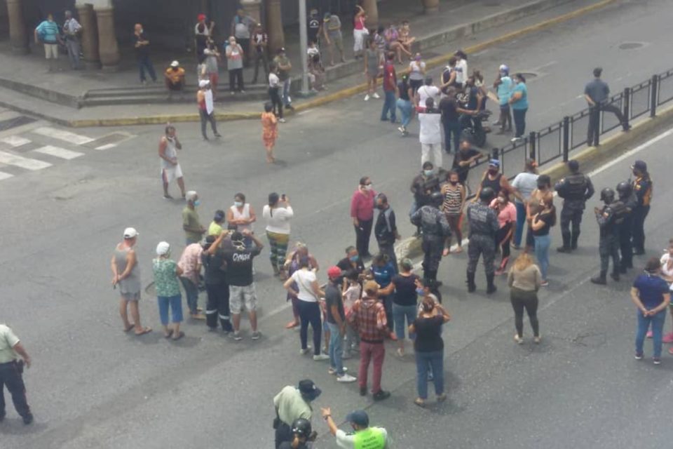 El Silencio protesta agua 07.06.2020