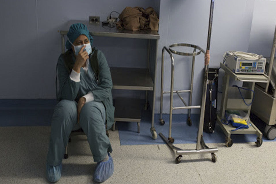 Respuesta humanitaria- trabajadores Personal de salud enferma de covid-19