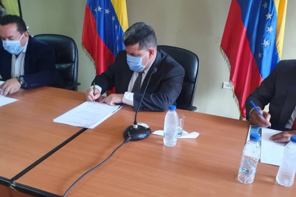 Luis Parra AN