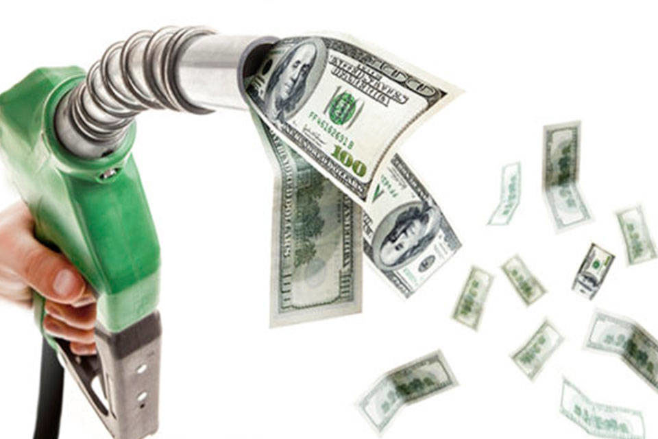 Dualización de los precios de la gasolina incentivará la creación de mercados negros