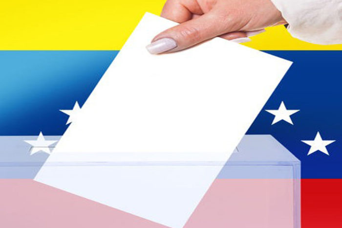 Salvar al movimiento o al líder