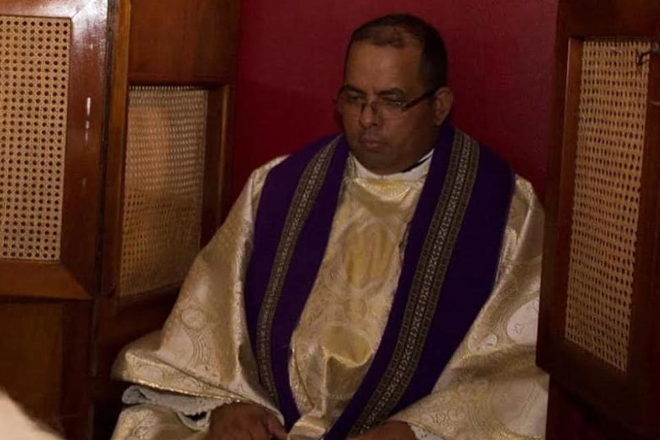 presbítero Andrés Eloy Montero fallece por covid-19