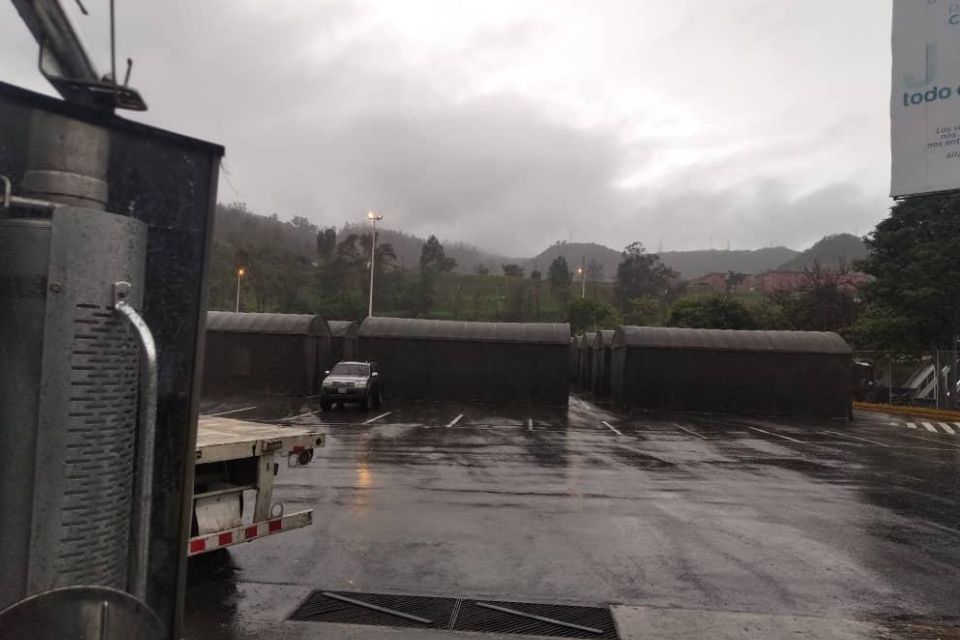 Hospital de campaña - Poliedro de Caracas