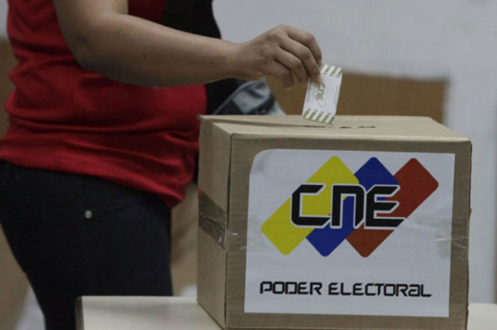 El club de los electores muertos