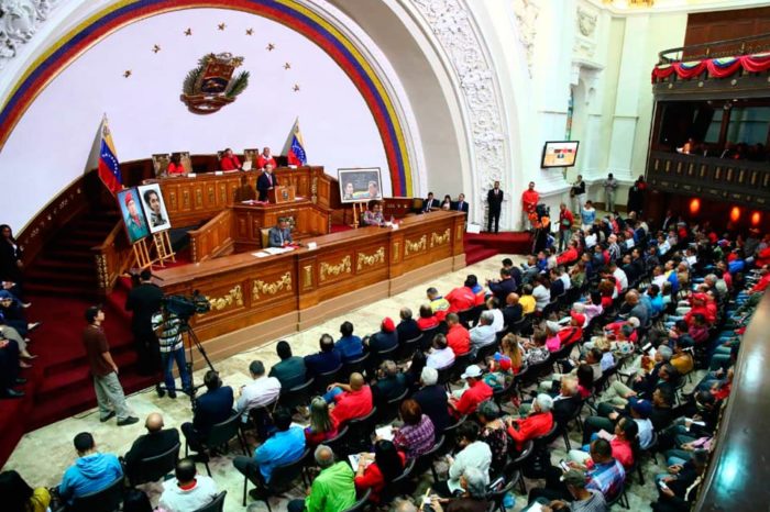 Constituyente ley antibloqueo