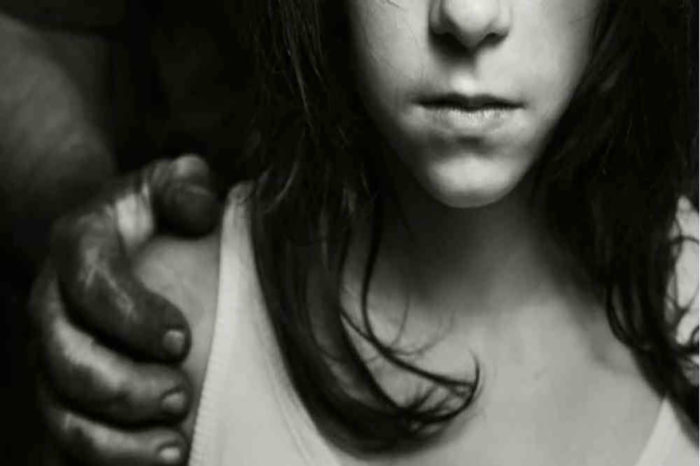 ¿En qué se diferencian el estupro, el abuso y el acoso sexual? menores