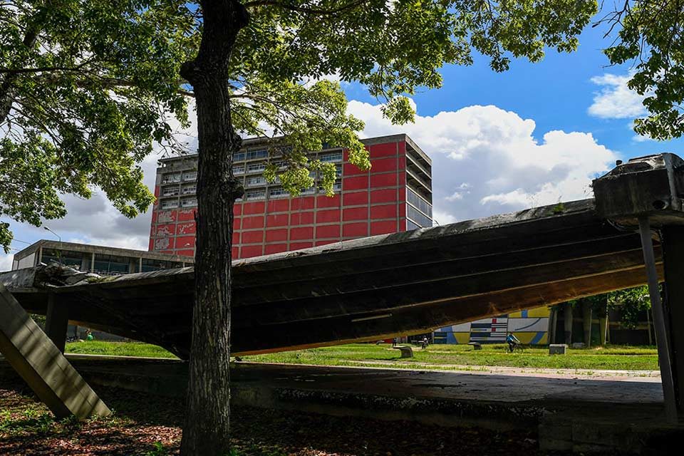 UCV