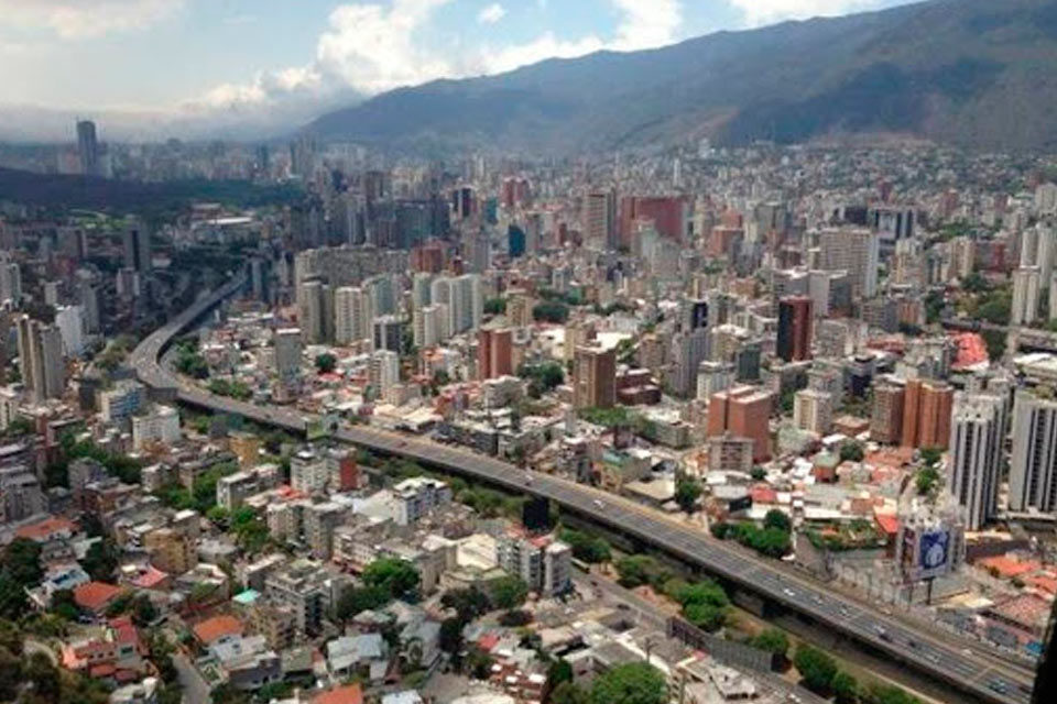 Volando a ciegas Venezuela