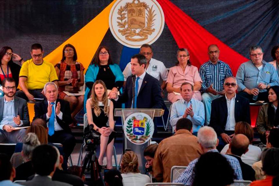 Enjambre democrático