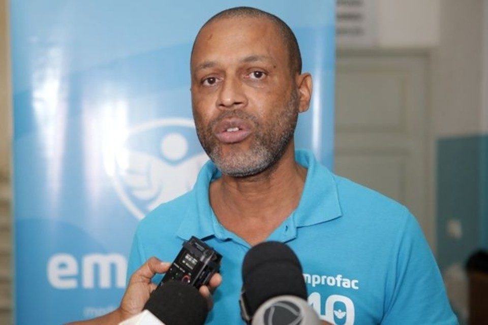 Gil Évora Cabo Verde Saab