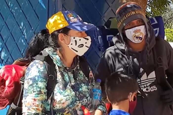 Migrantes venezolanos que cruzaban desierto chileno "casi no la cuentan"
