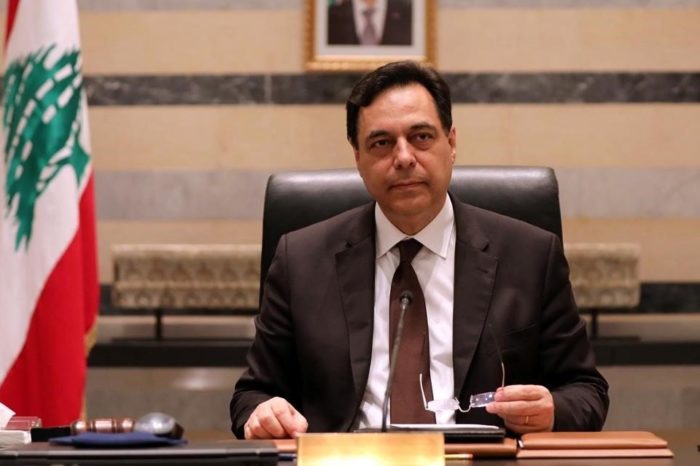 Gobierno de Líbano renuncia tras protestas por explosión en Beirut