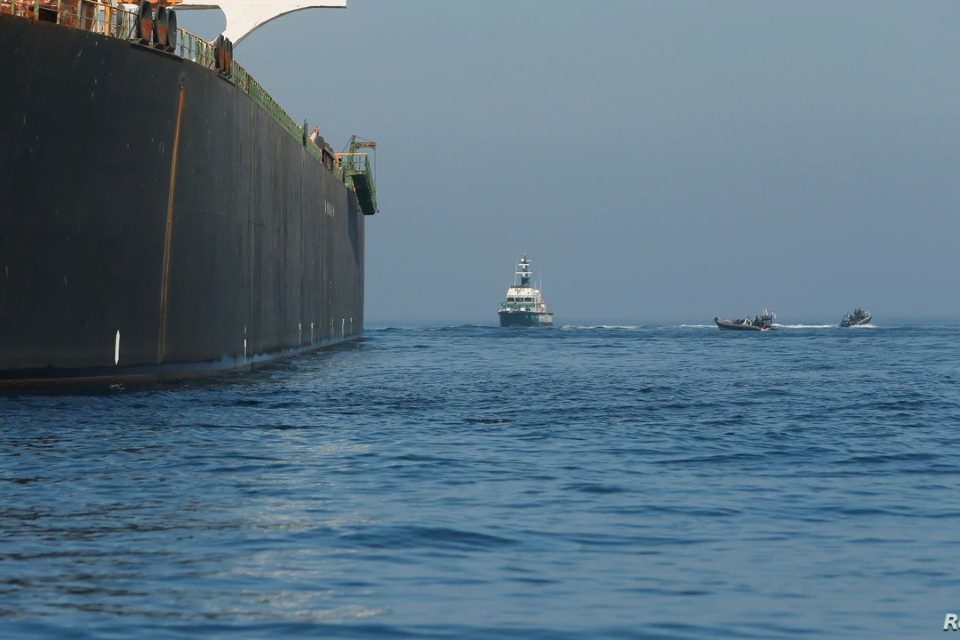 Tanquero gasolina petroleo Irán diésel