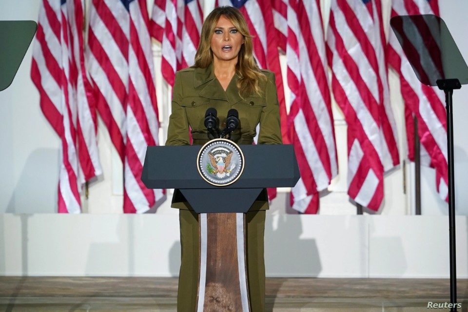 reuters_com_Melania Trump republicana familia